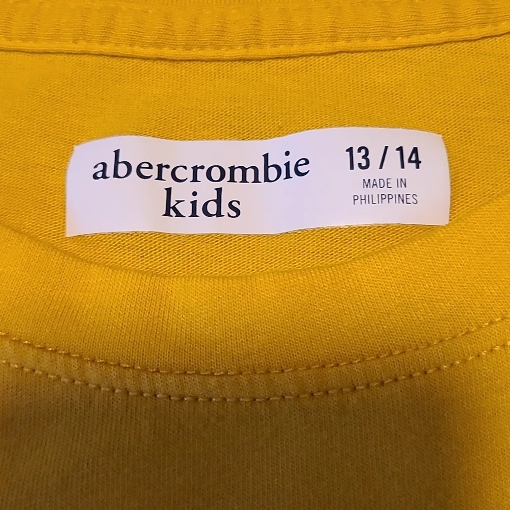 Abercrombie kids Butterfly Top - Girl's 13/14